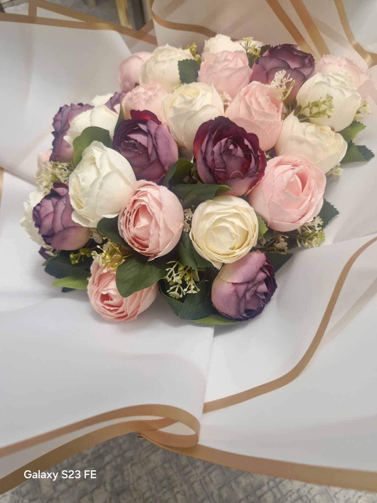 şakayık çiçek buketi 2