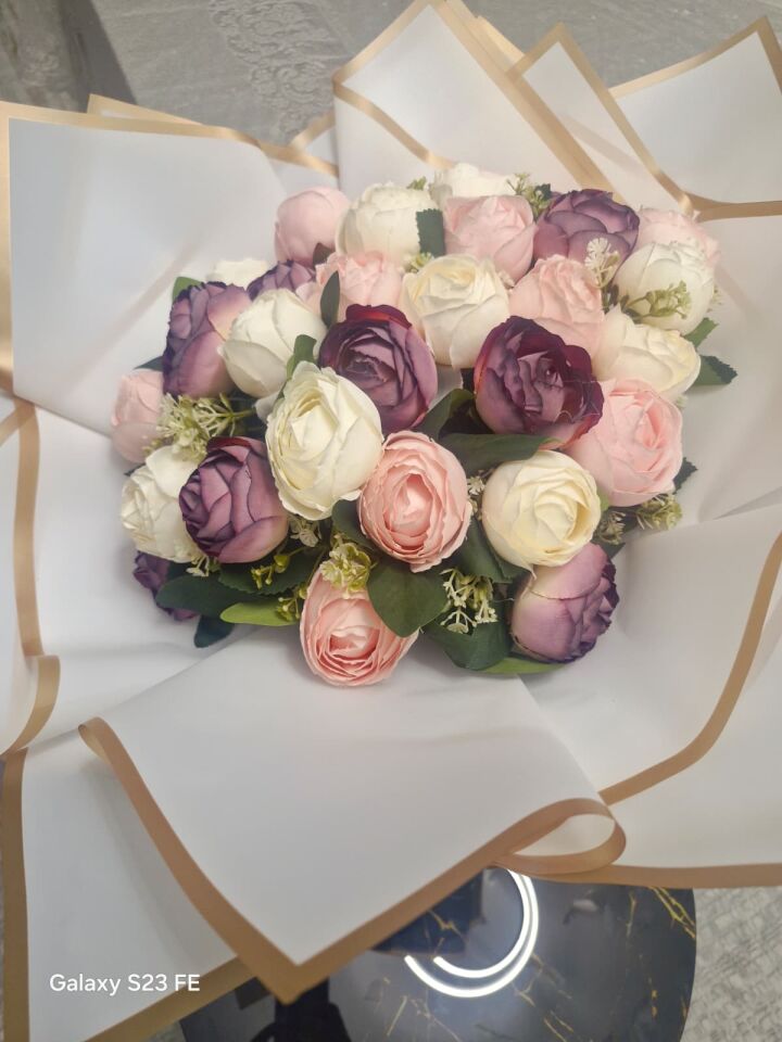 şakayık çiçek buketi 2